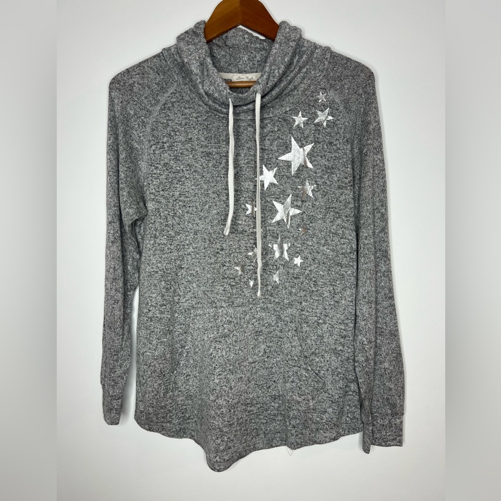 Grey star sweater with stars size large